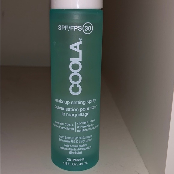 Coola SPF 30 Makeup Setting Spray - Picture 1 of 3